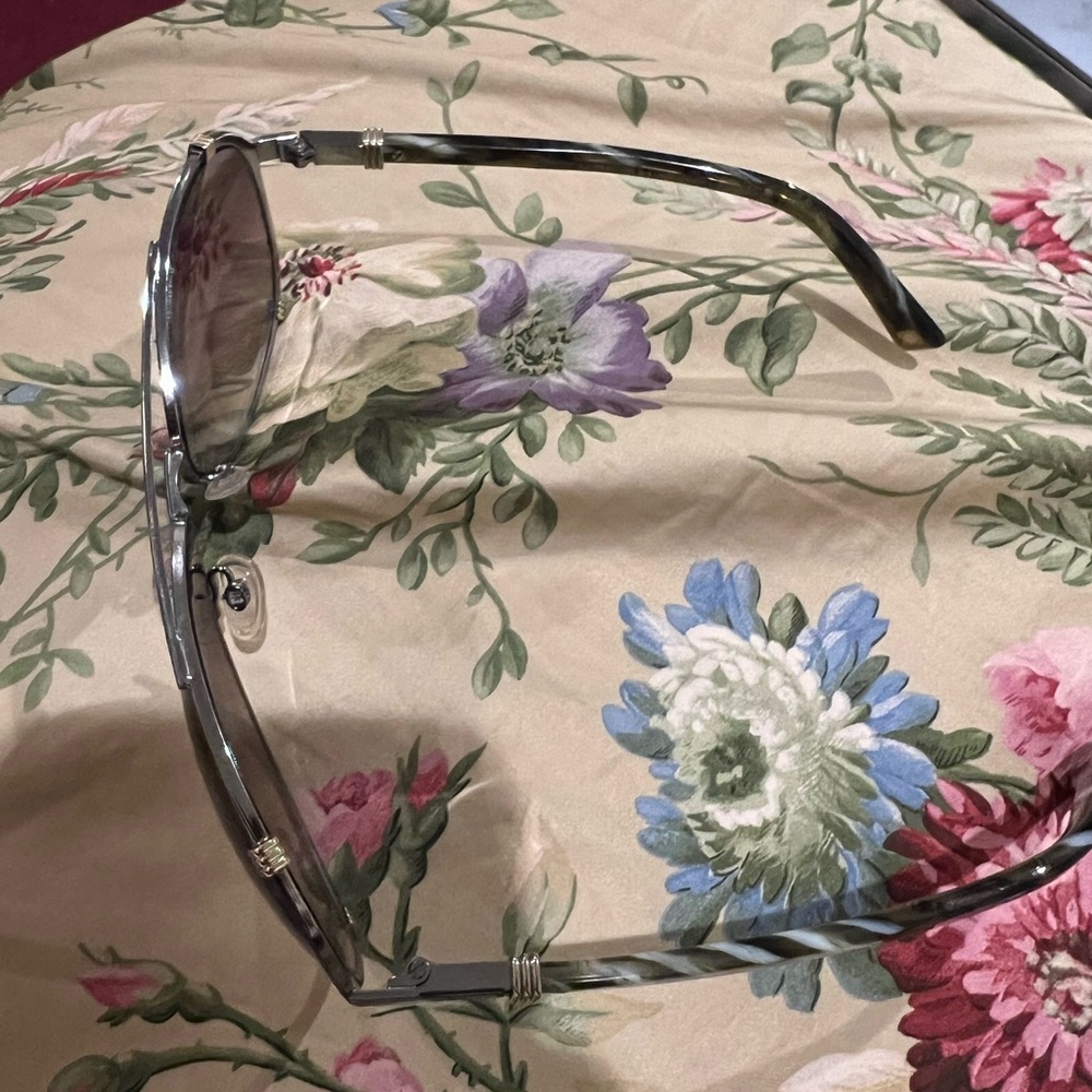 Christian Dior Dior Chicago2 Gold Tone Frame Aviator Sunglasses host pick - Picture 8 of 16